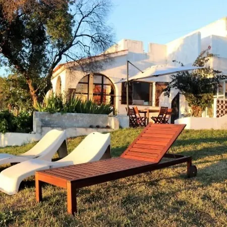 Willa Akivillas Pine Tavira